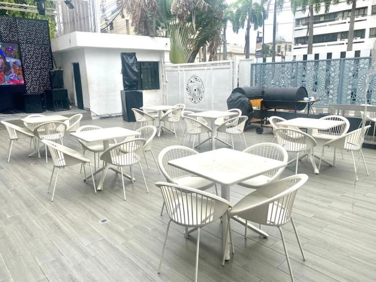 Jada Hotel And Suits ลากอส ภายนอก รูปภาพ