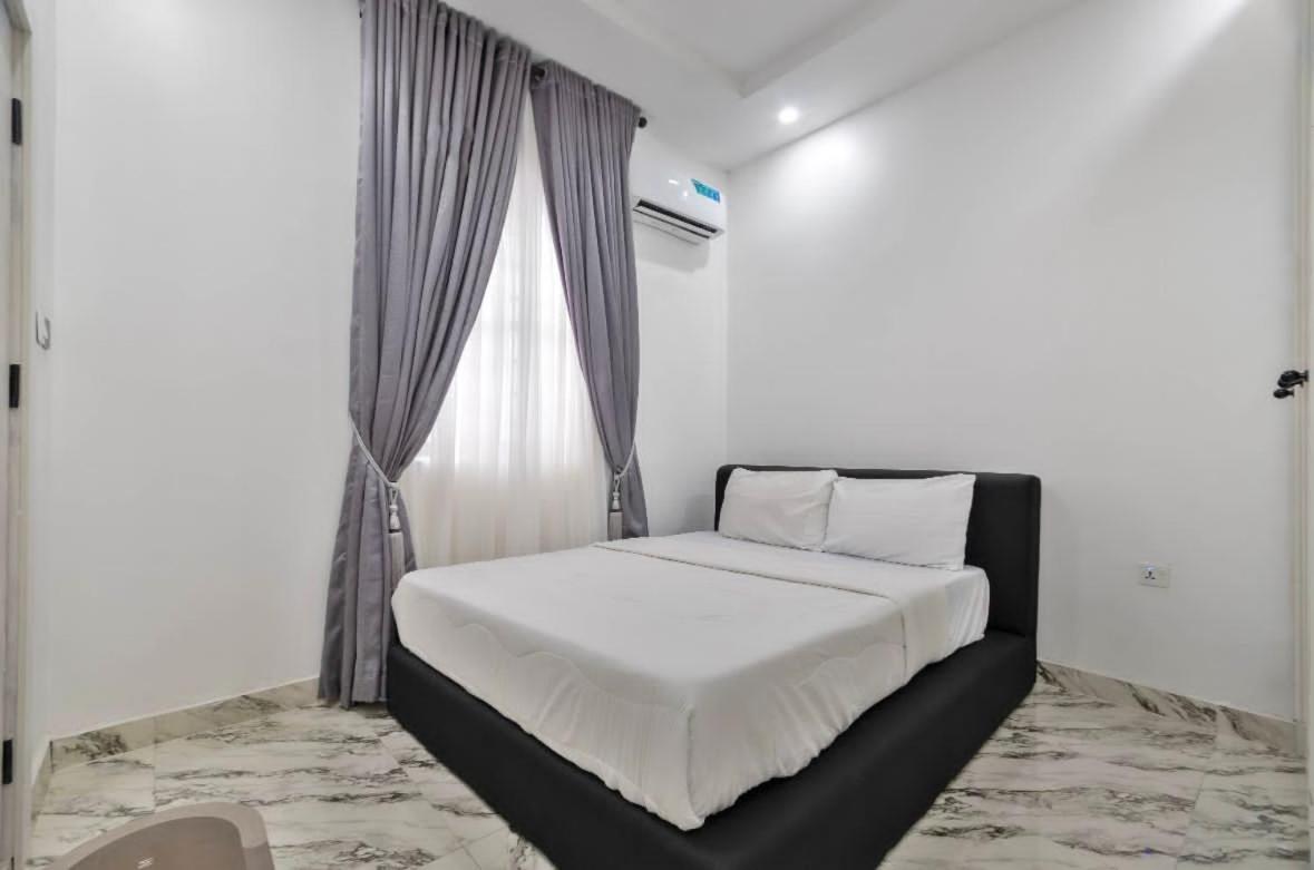 Jada Hotel And Suits ลากอส ภายนอก รูปภาพ